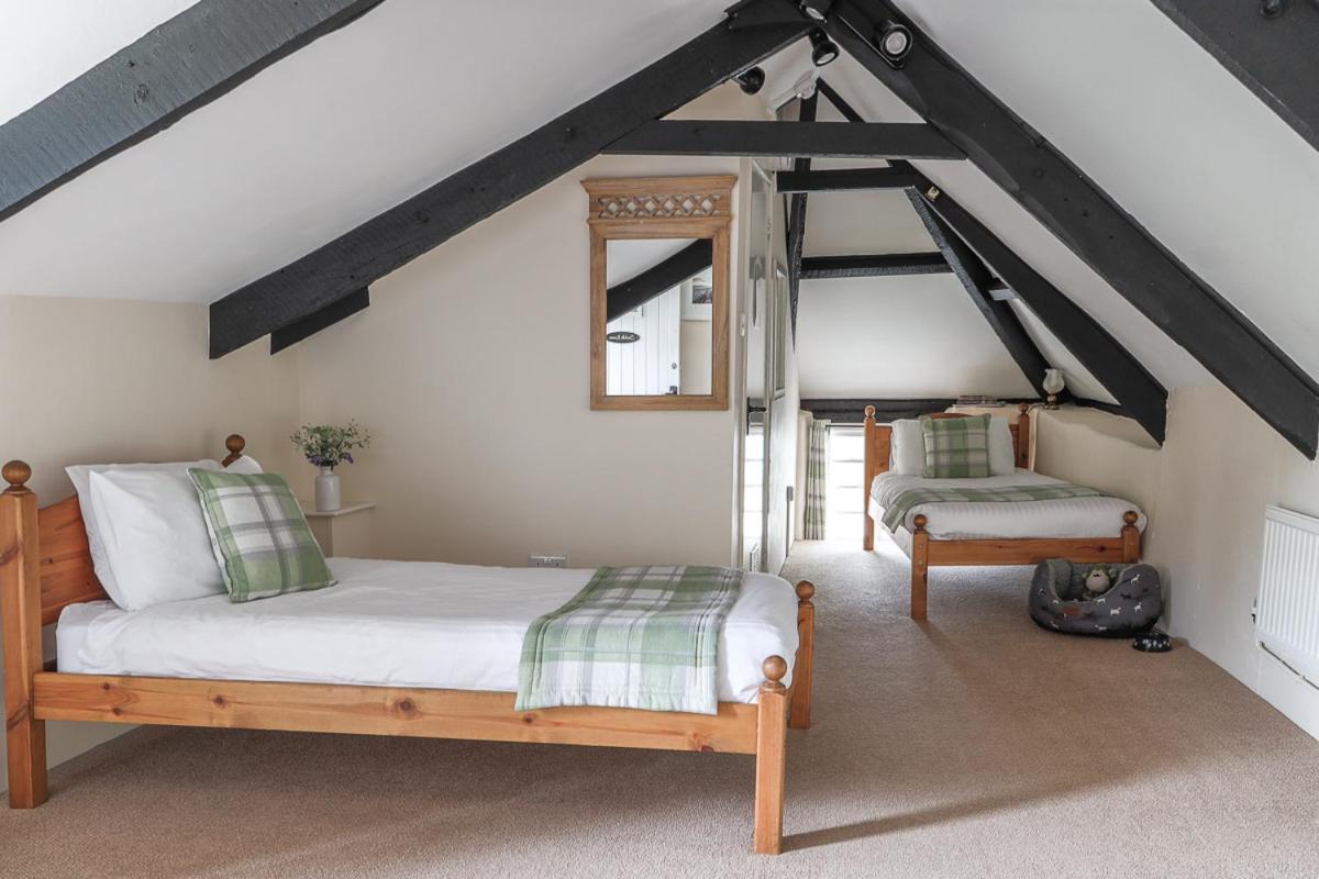 Bearslake Inn Bridestowe الغرفة الصورة